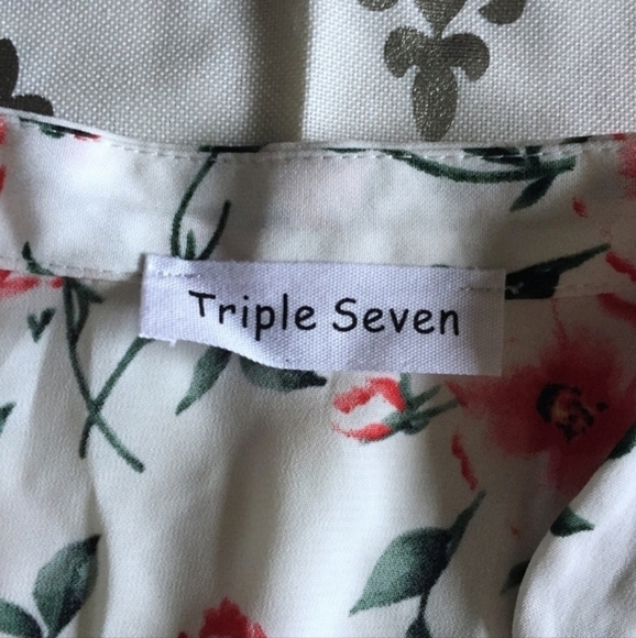 Triple Seven Floral Tie Front Button Down Sleeveless Top Size Med… - Picture 6 of 9